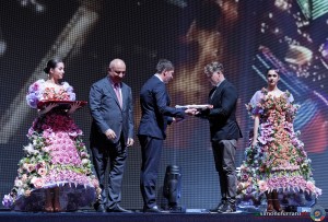 closing ph simone ferraro sfa00277 copia